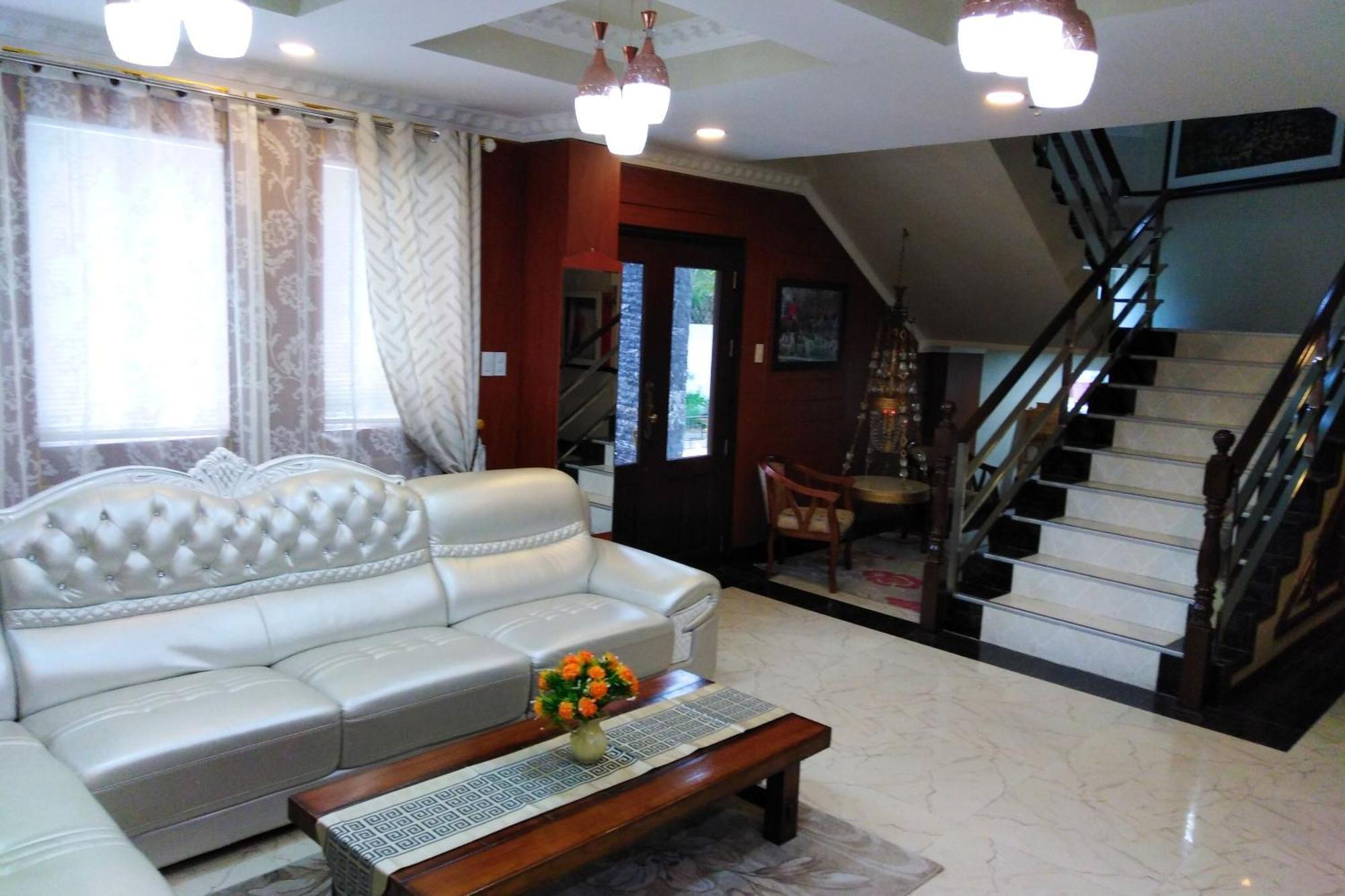 Venezia Suites Hotel Iloilo Екстериор снимка