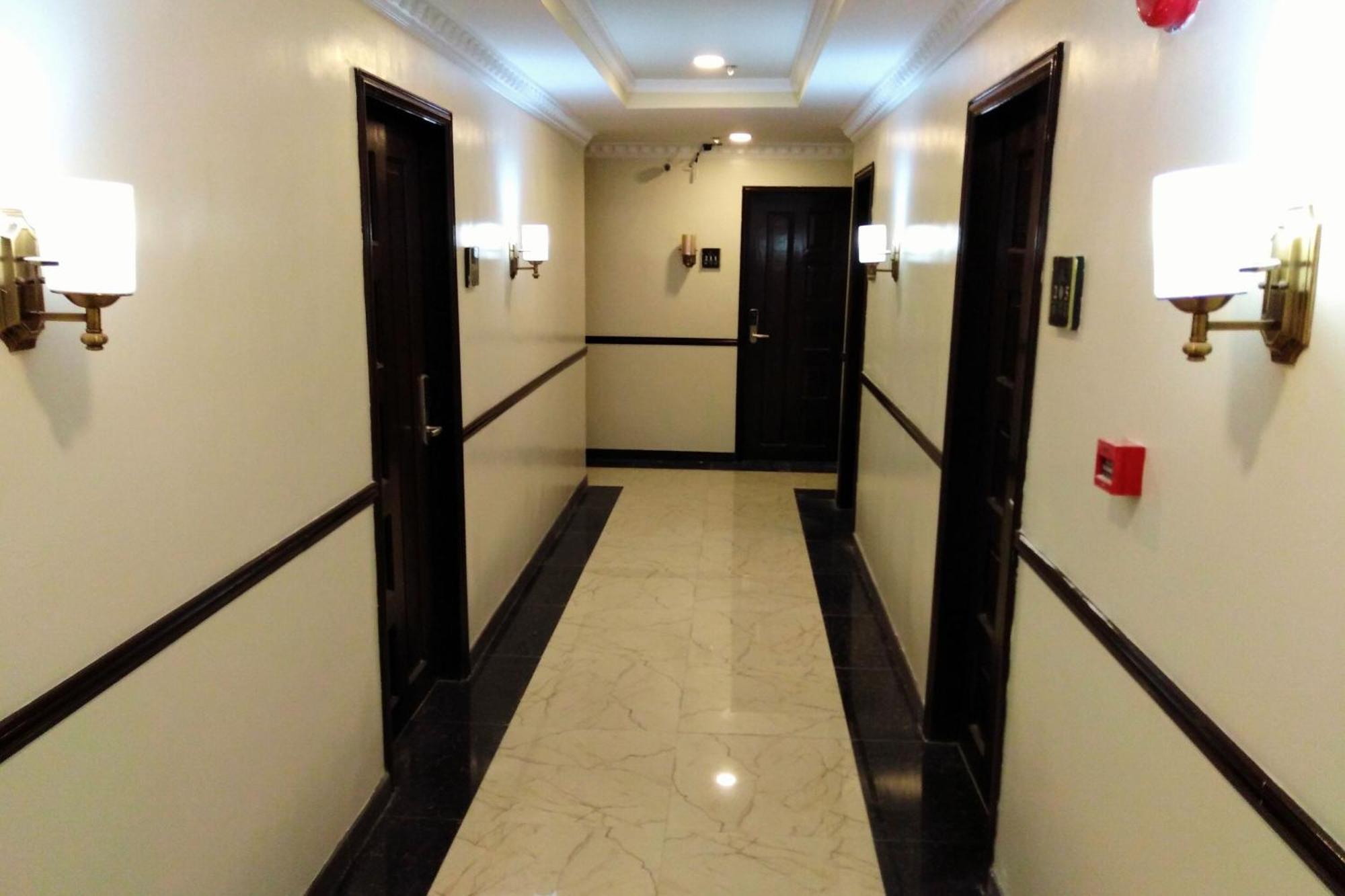 Venezia Suites Hotel Iloilo Екстериор снимка